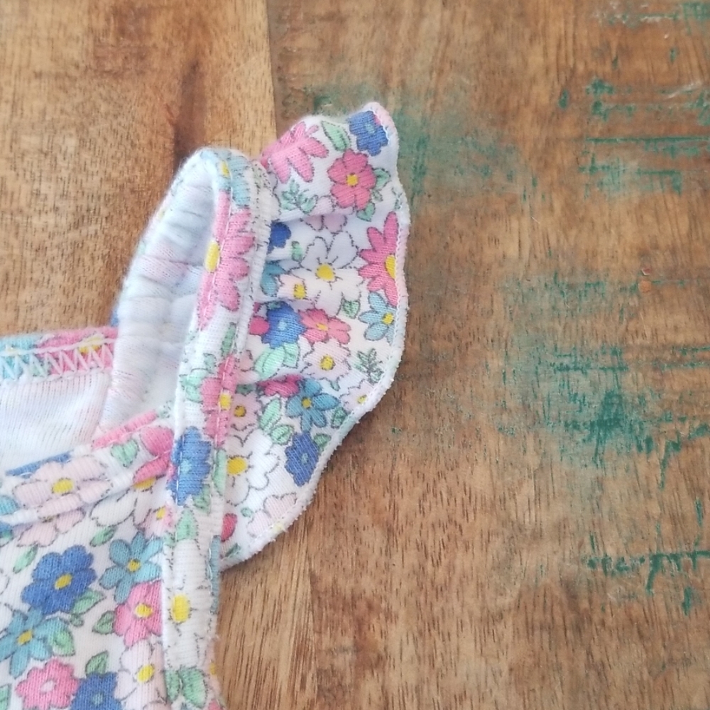 🌷🌼12M Floral 🌼🌷Ruffle Tank Onesie - Picture 4 of 4